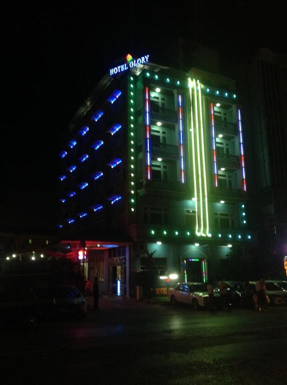 Hotel Glory Rangoon Eksteriør billede
