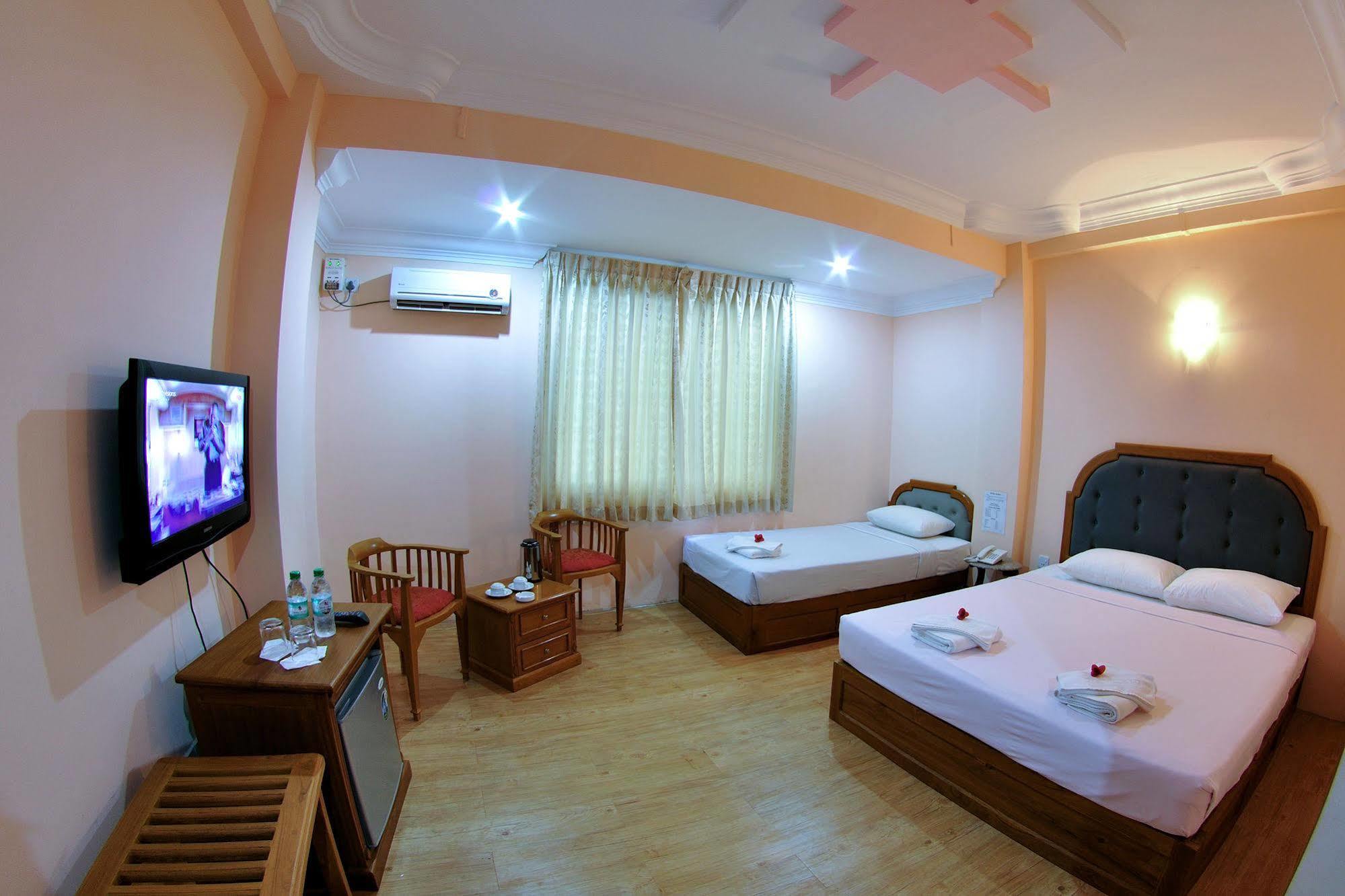 Hotel Glory Rangoon Eksteriør billede